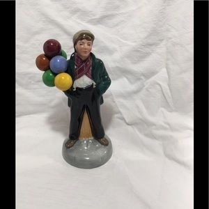 Royal Doulton Balloon Boy Rare 1983 HN2934